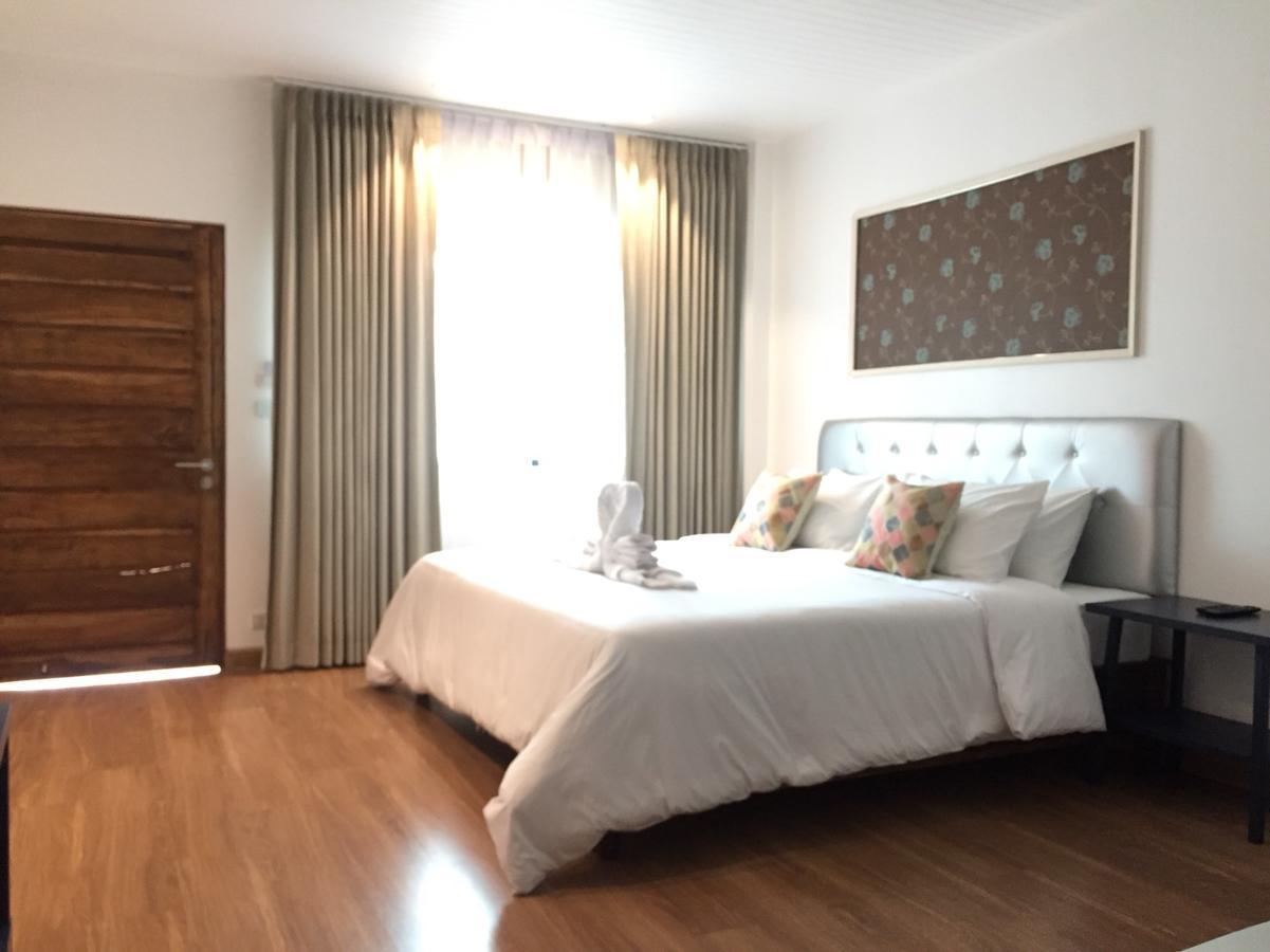 Phetcharat Grand Hotel Maesot Mae Sot Luaran gambar