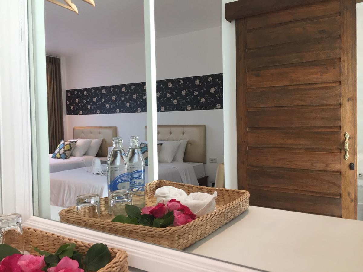 Phetcharat Grand Hotel Maesot Mae Sot Luaran gambar