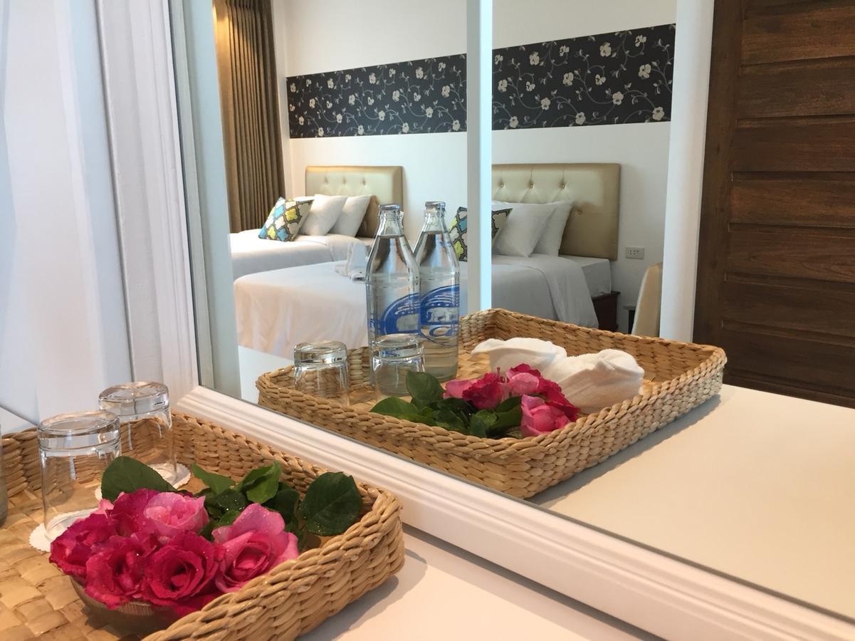 Phetcharat Grand Hotel Maesot Mae Sot Luaran gambar