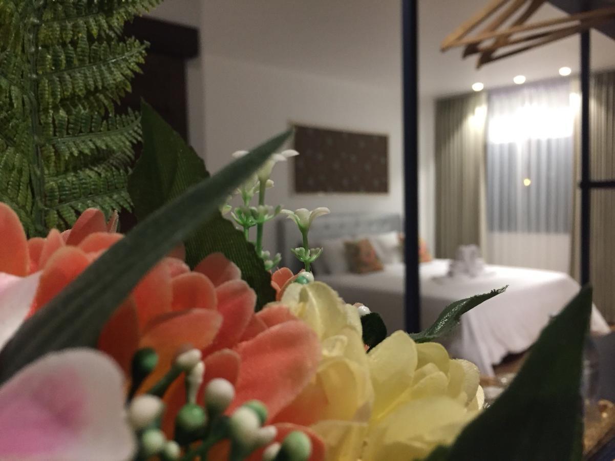 Phetcharat Grand Hotel Maesot Mae Sot Luaran gambar