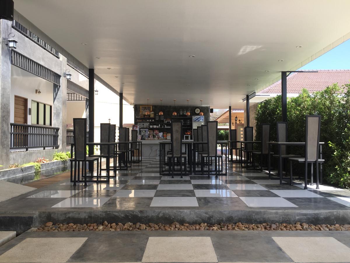 Phetcharat Grand Hotel Maesot Mae Sot Luaran gambar