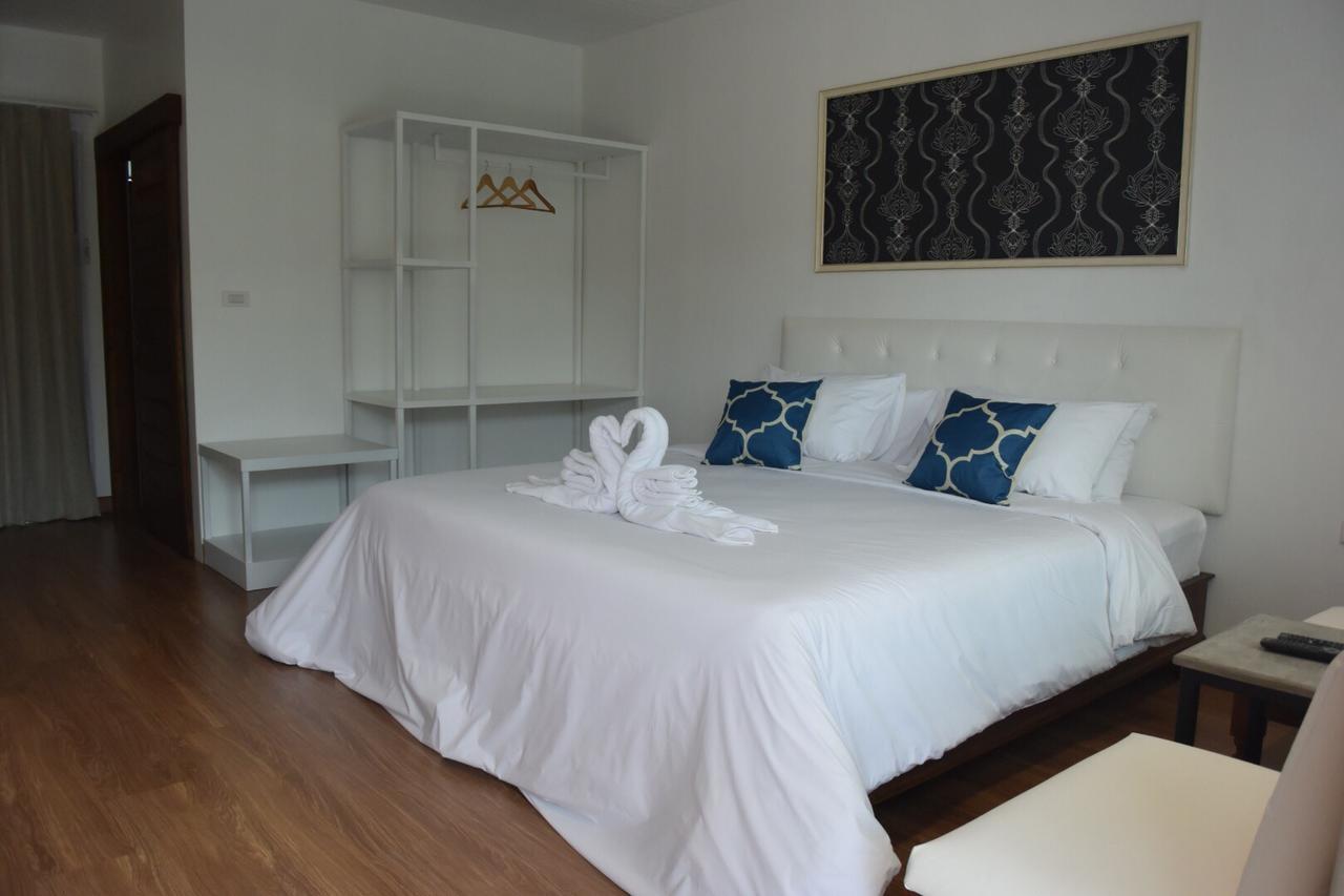 Phetcharat Grand Hotel Maesot Mae Sot Luaran gambar